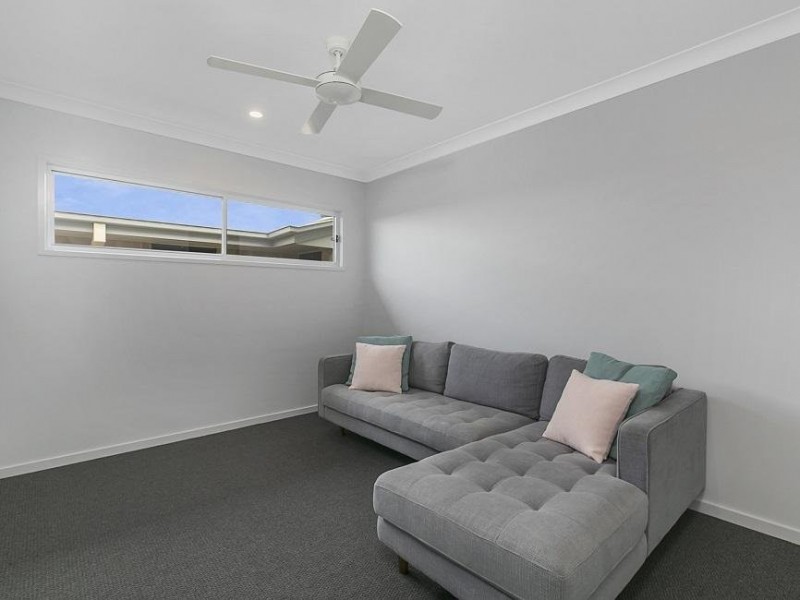 15A Russell Street, Cleveland QLD 4163