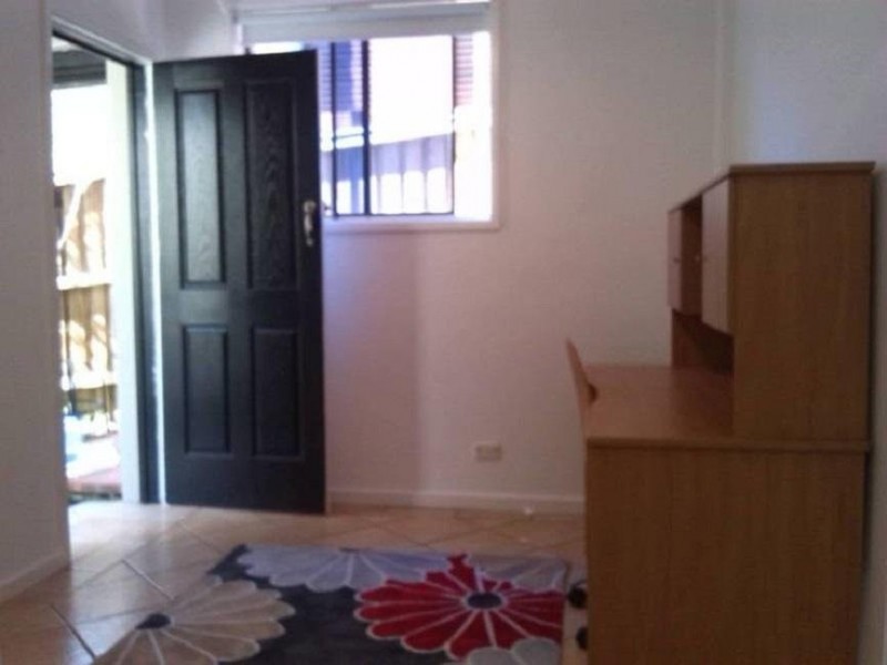 * Munro Street, Baulkham Hills NSW 2153