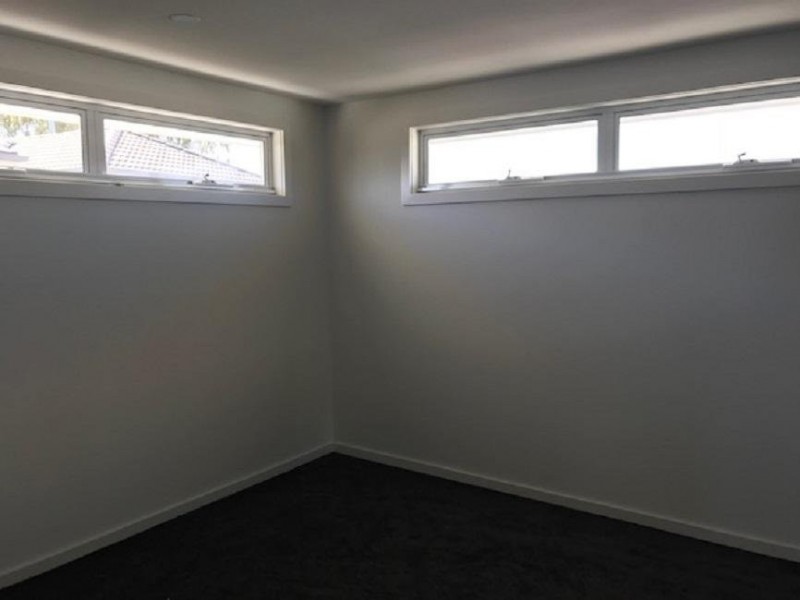 1-2/10 Cherry Crescent, Braybrook VIC 3019