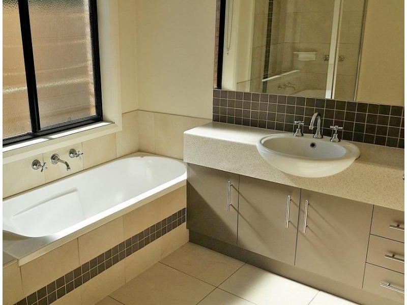 3/17 Barker Avenue, Shepparton VIC 3630