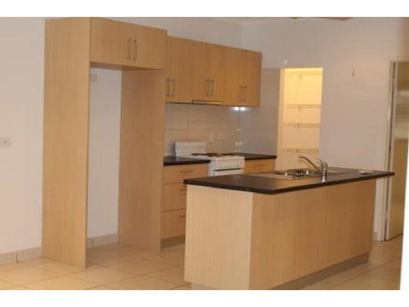 2/1 Jones Court, Rosebery NT 0832