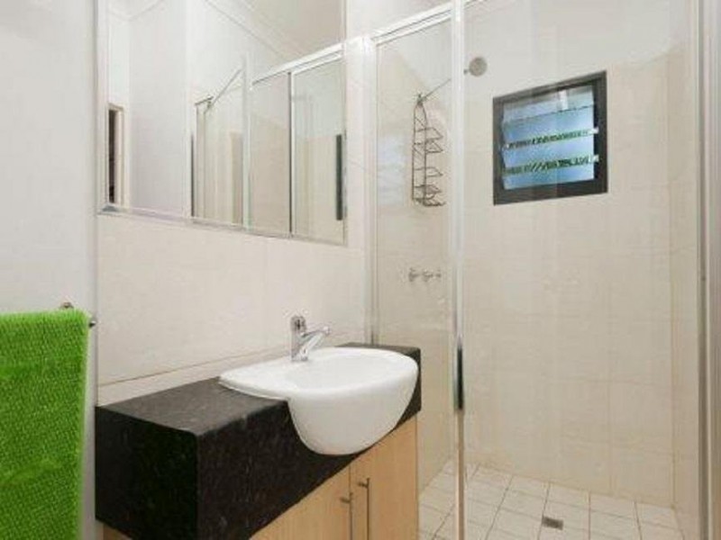 2/1 Jones Court, Rosebery NT 0832