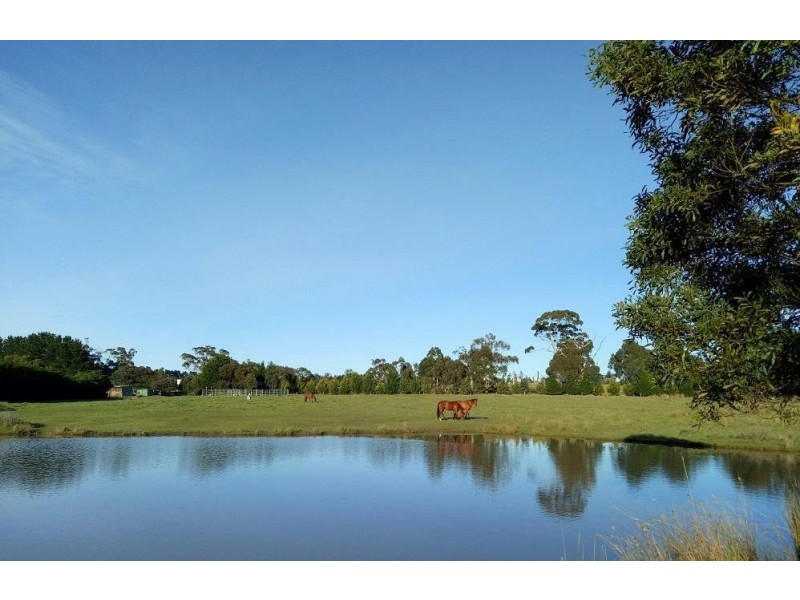 85 Portland Flat Road, Gordon VIC 3345