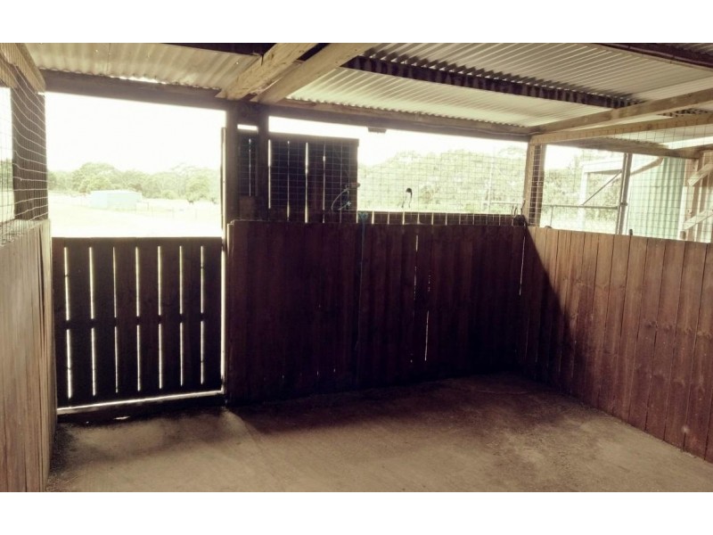 85 Portland Flat Road, Gordon VIC 3345