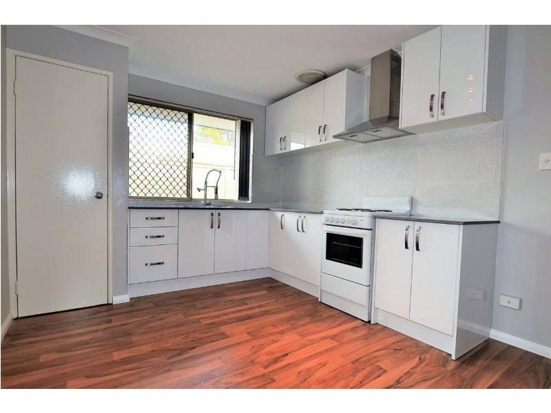 34 Bombay Entrance, Stratton WA 6056