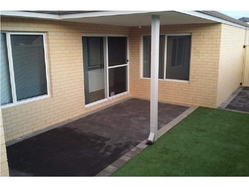 46 Belcastro Way, Madeley WA 6065