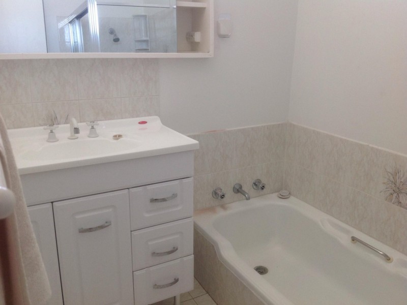 27 Riggs Way, Hamilton Hill WA 6163