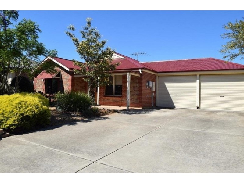 52 Strathmont Drive, Strathalbyn SA 5255