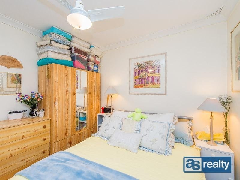 32 Cameron Street, Embleton WA 6062