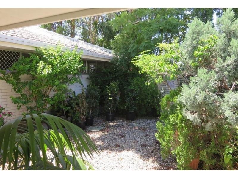 Broadbeach Waters QLD 4218