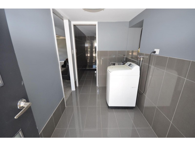 132 North Road, Woodridge QLD 4114