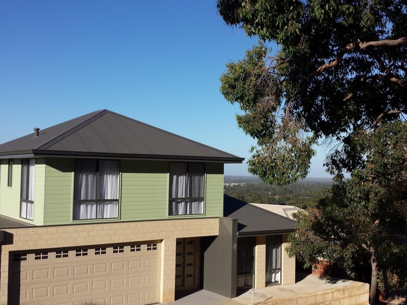 17 Bedfordale Hill Road, Mount Richon WA 6112