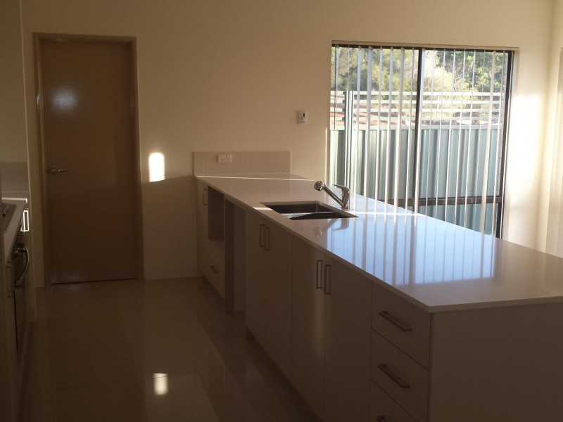 17 Bedfordale Hill Road, Mount Richon WA 6112