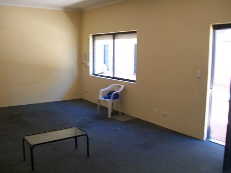 3/13 Blackburn Street, Maddington WA 6109