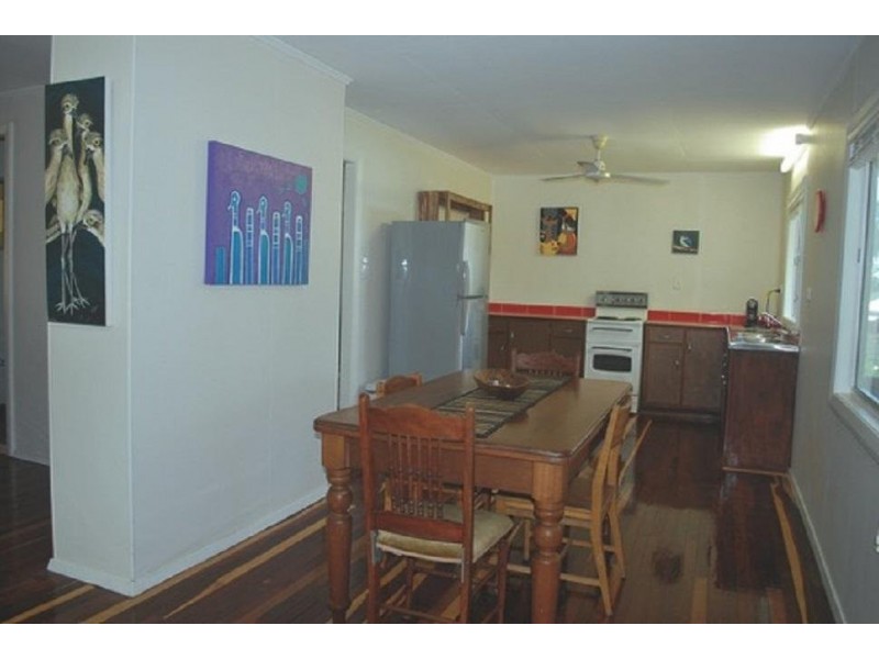 39 Cutten Street, Bingil Bay QLD 4852