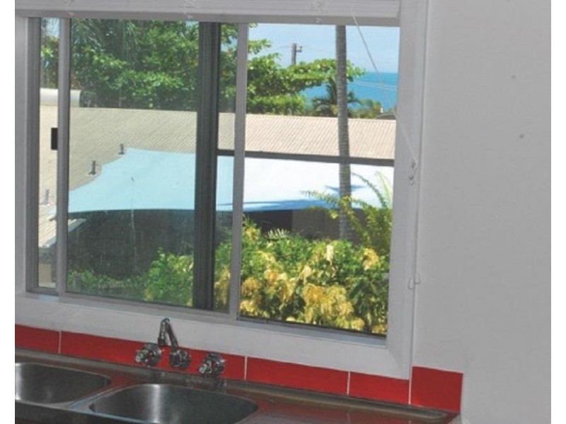 39 Cutten Street, Bingil Bay QLD 4852