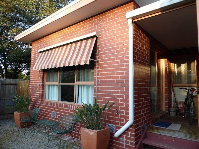 * 4 Clive Road, Hawthorn East VIC 3123