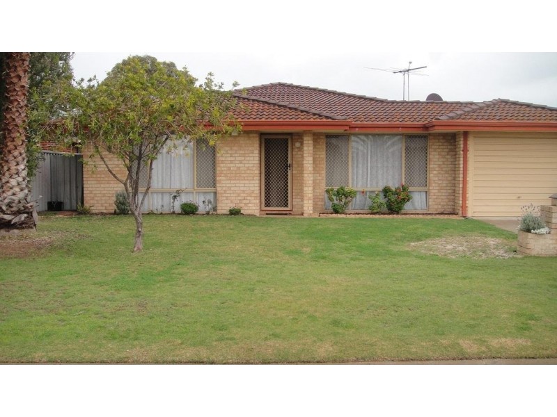 14 Requa Crescent, Warnbro WA 6169