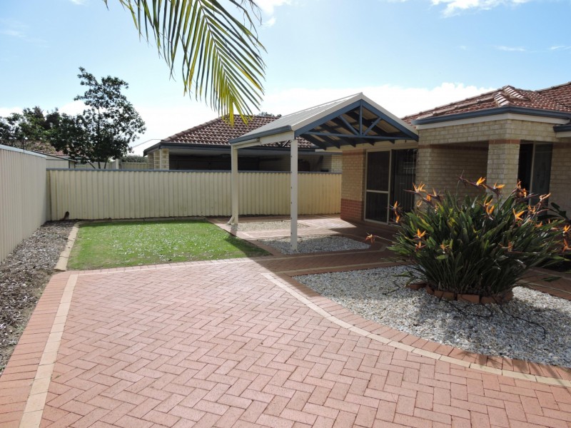 42A Redcliffe Street, East Cannington WA 6107