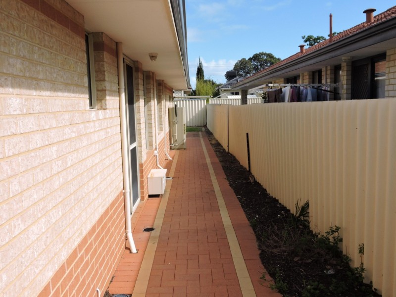 42A Redcliffe Street, East Cannington WA 6107