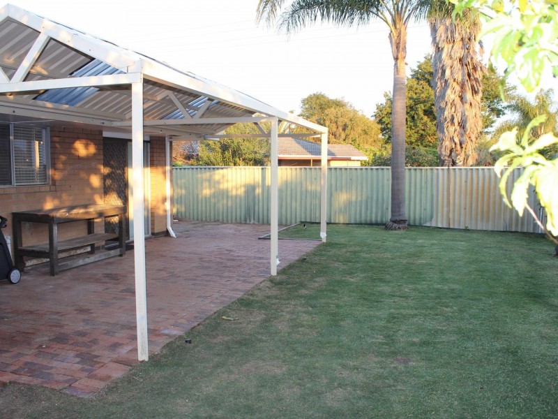 10B Bellida Place, Ferndale WA 6148