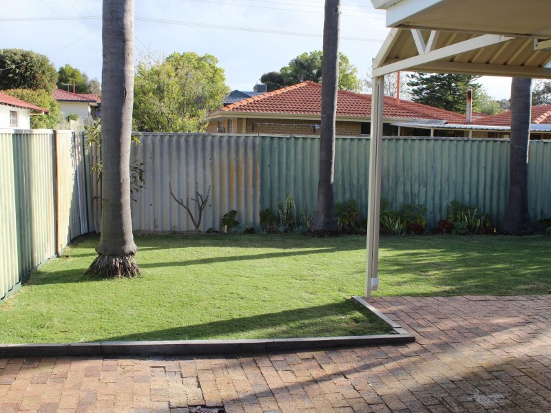 10B Bellida Place, Ferndale WA 6148