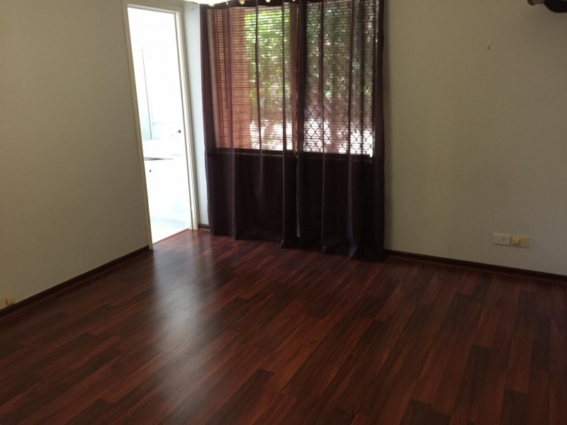 2/4 Gambie Close, Murdoch WA 6150