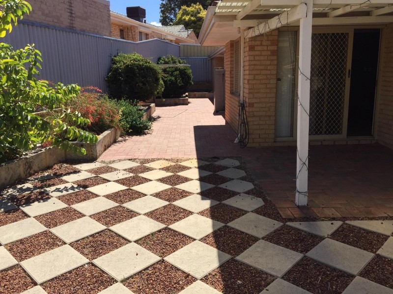 2/4 Gambie Close, Murdoch WA 6150