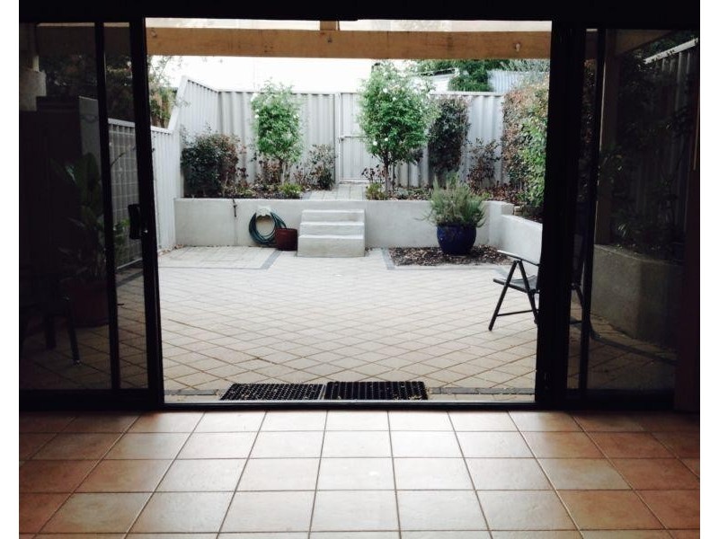 30 Knebworth Avenue, Perth WA 6000