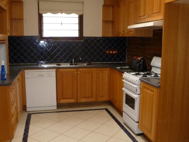 24 Ross Street, Elsternwick VIC 3185