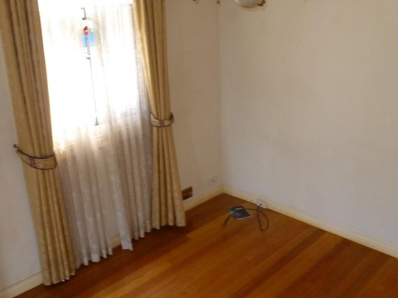 24 Ross Street, Elsternwick VIC 3185