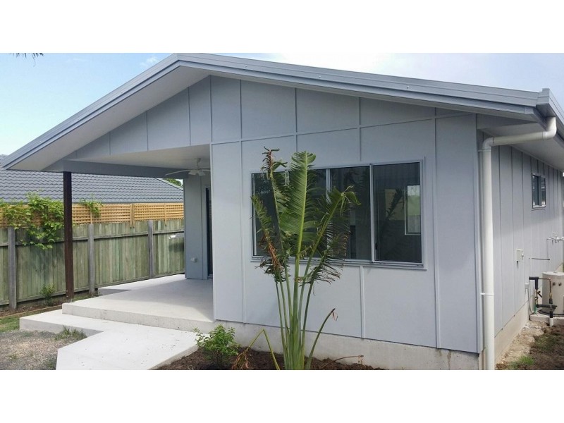 50 Neerim Drive, Mooloolaba QLD 4557