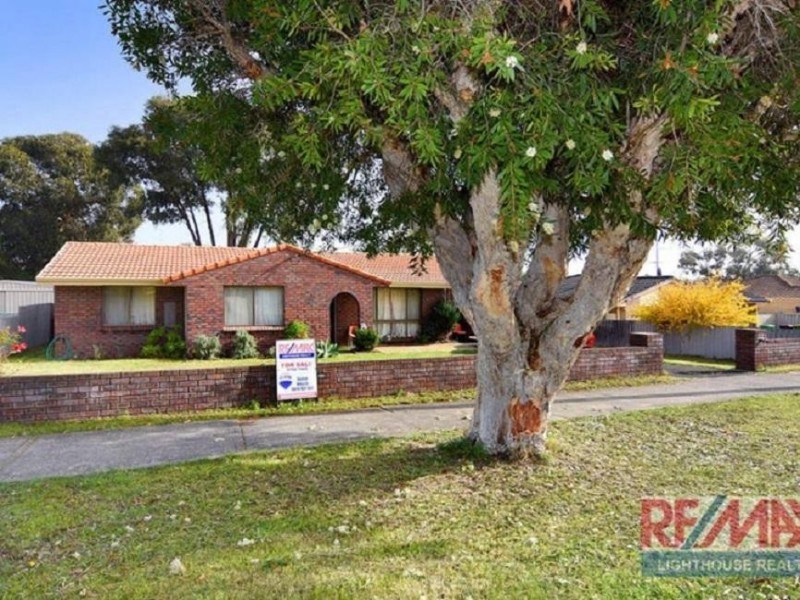 *40 Jacaranda Crescent, Withers WA 6230