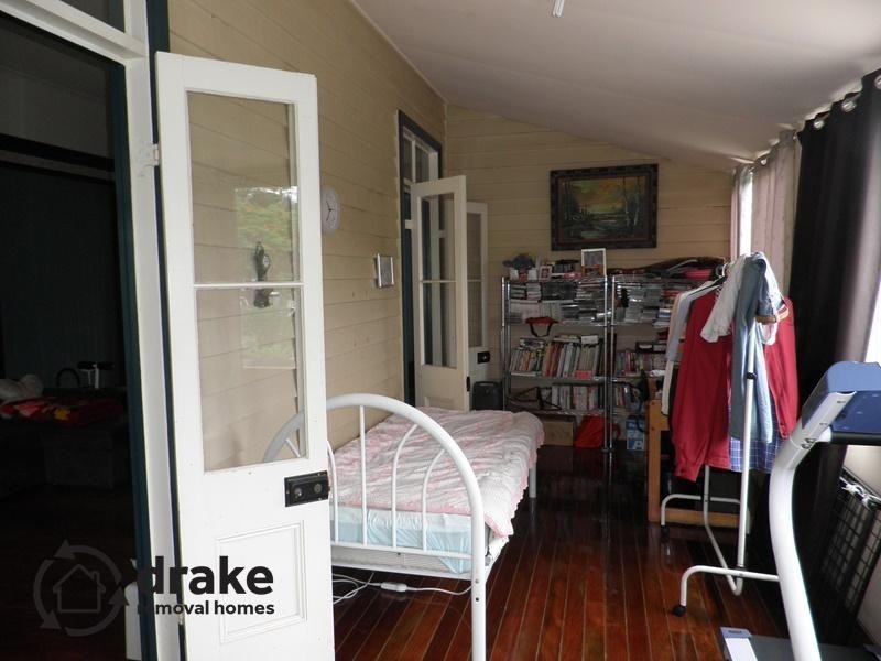 98 Payne Street, Indooroopilly QLD 4068