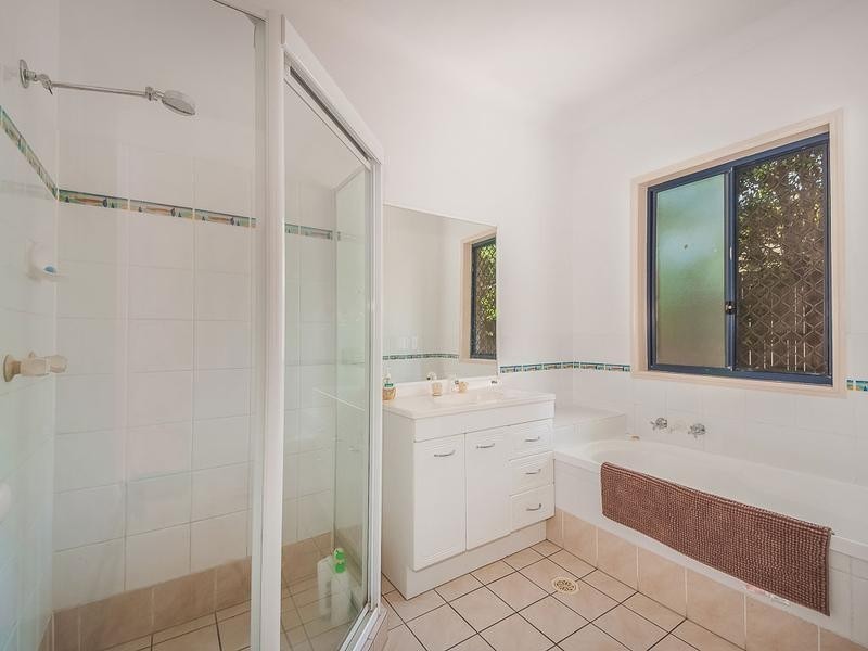 2 Cooba Place, Noosaville QLD 4566