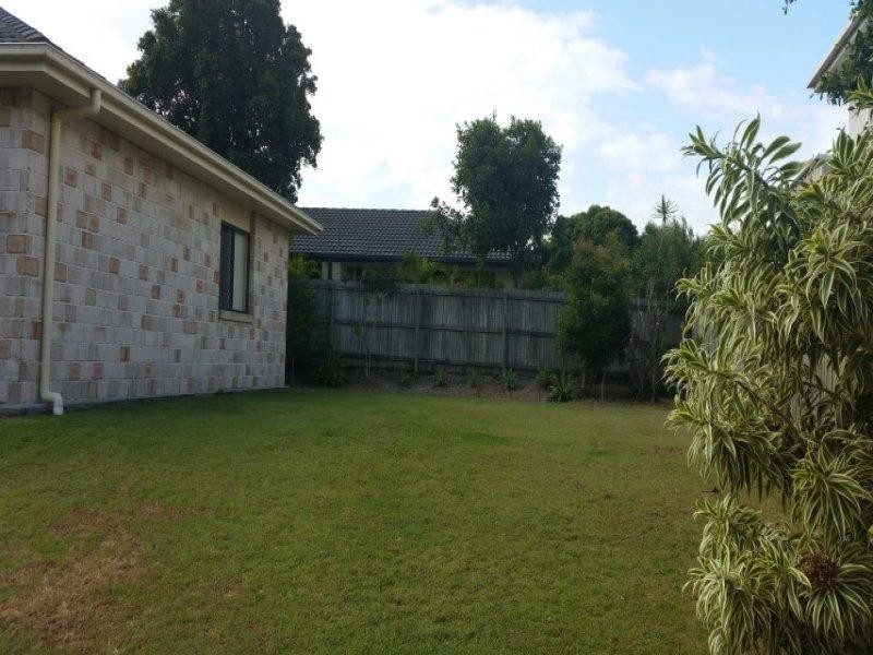 2 Cooba Place, Noosaville QLD 4566