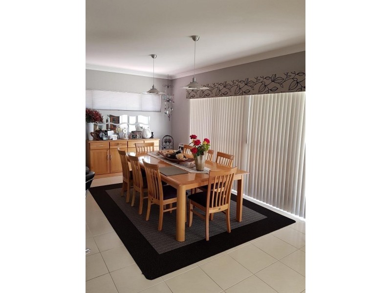 * 54 Bonaparte Drive, Secret Harbour WA 6173