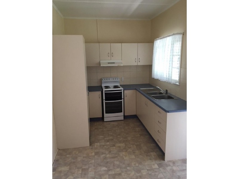 10 Bareega Street, Aitkenvale QLD 4814