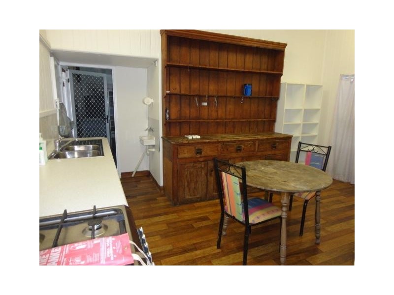 69 Holland Street, West Mackay QLD 4740