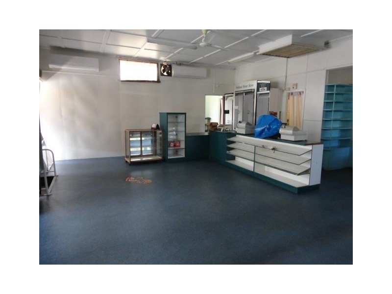 69 Holland Street, West Mackay QLD 4740