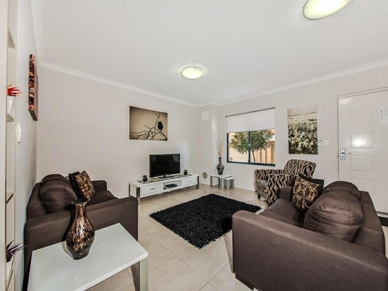 2/8 Lichfield Street, Victoria Park WA 6100