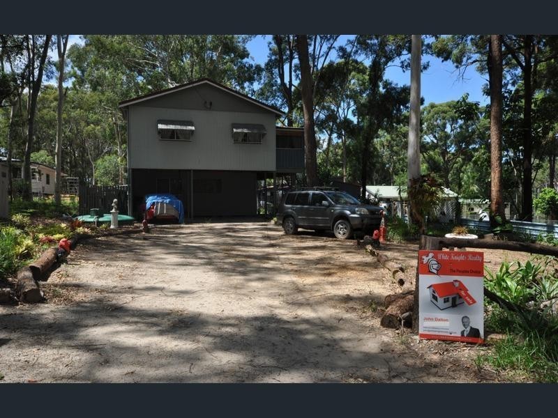 10 Brolga, Macleay Island QLD 4184
