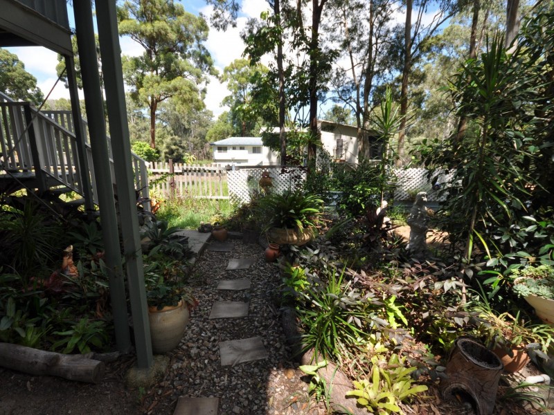 10 Brolga, Macleay Island QLD 4184