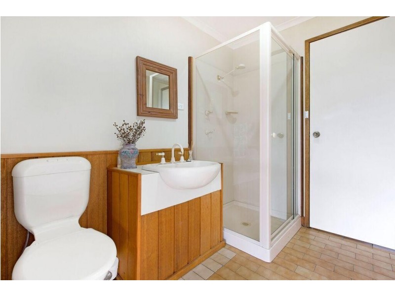 29 Imperial Drive Regency Heights, Berkeley NSW 2506