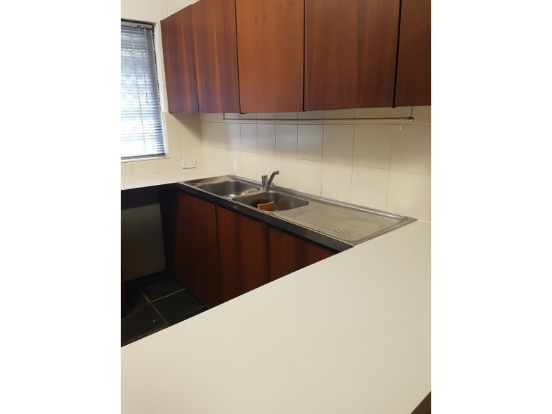 1/149 Fairway, Crawley WA 6009