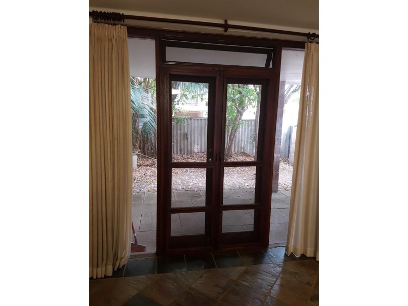 1/149 Fairway, Crawley WA 6009