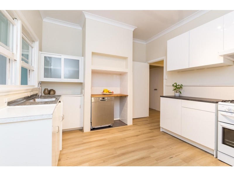 120 Toorak Road, Rivervale WA 6103