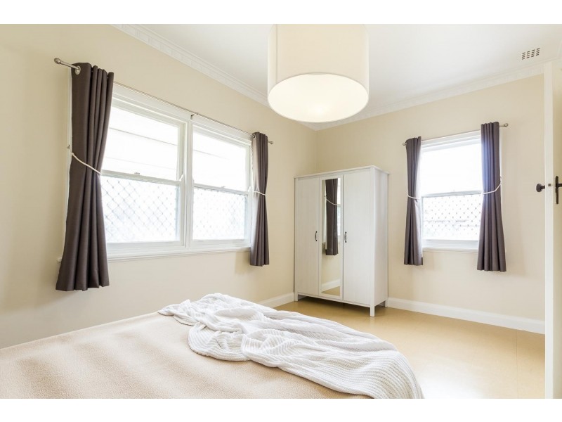 120 Toorak Road, Rivervale WA 6103