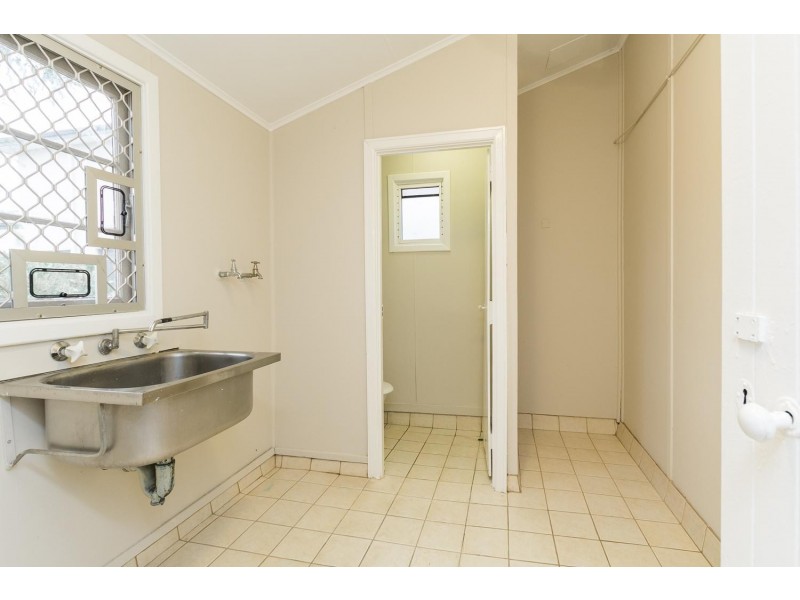 120 Toorak Road, Rivervale WA 6103