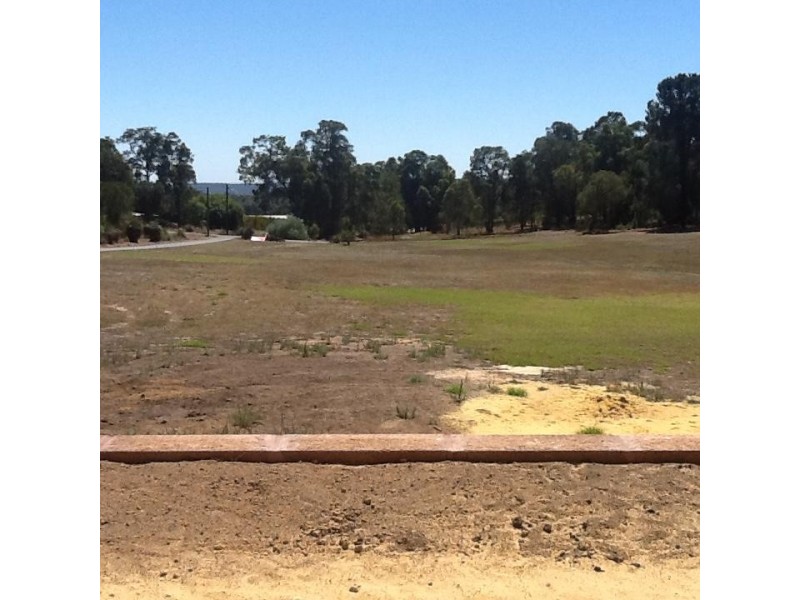 62 Mitchell Road, Bickley WA 6076